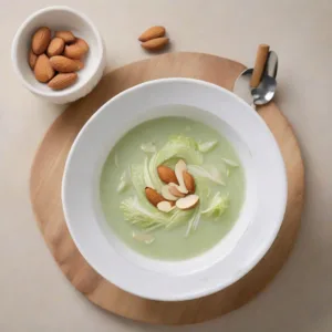 Sopa de Col y Almendra Keto